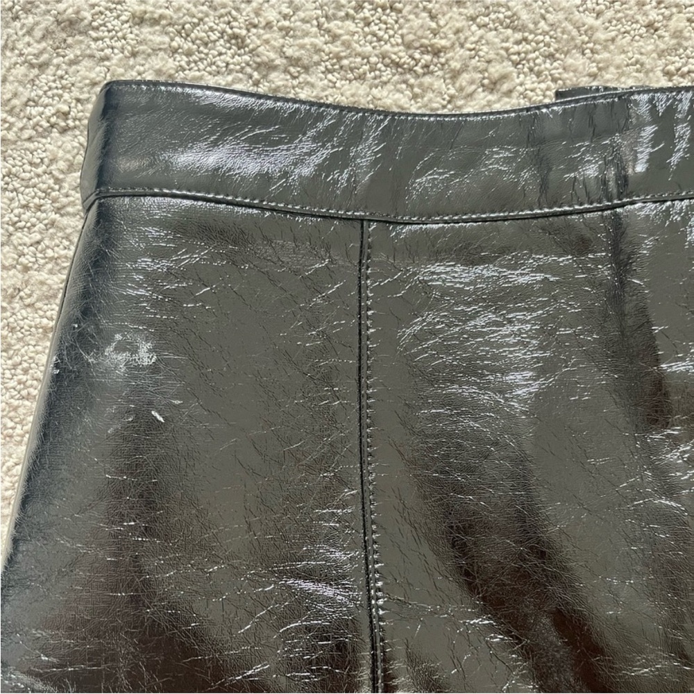 TOPSHOP Black Shiny PVC Fitted Mini Skirt with Front Zip - Picture 11 of 12
